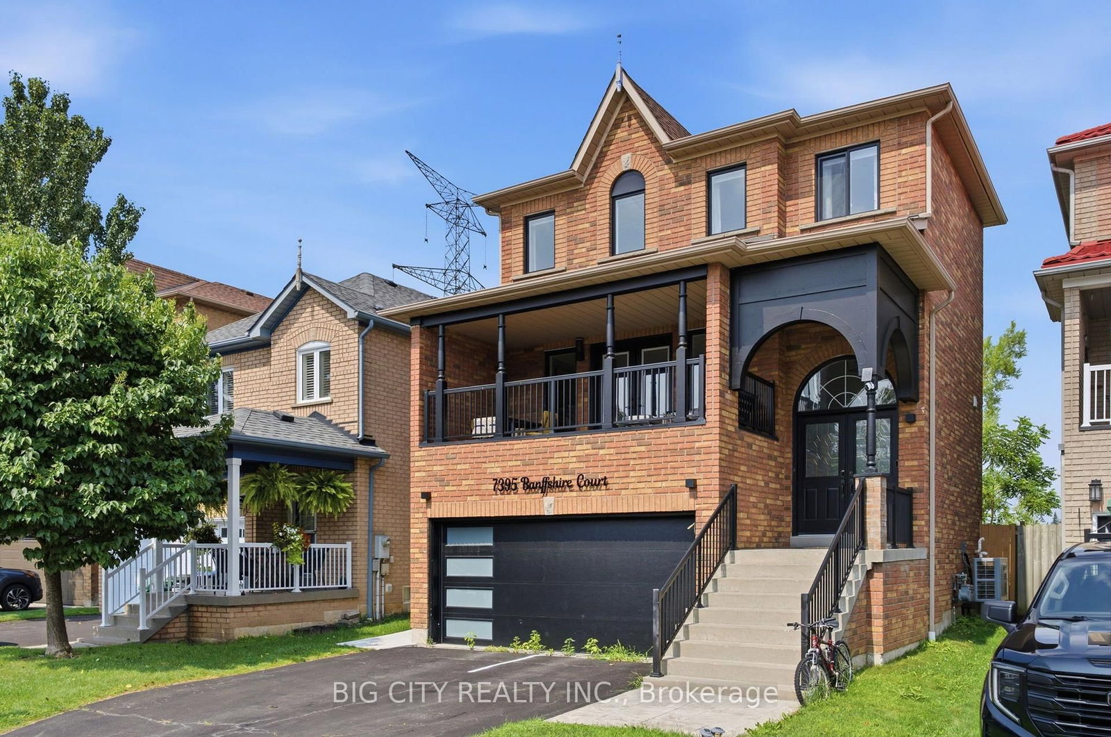 7395 Banffshire Court, Unit Main & Upper