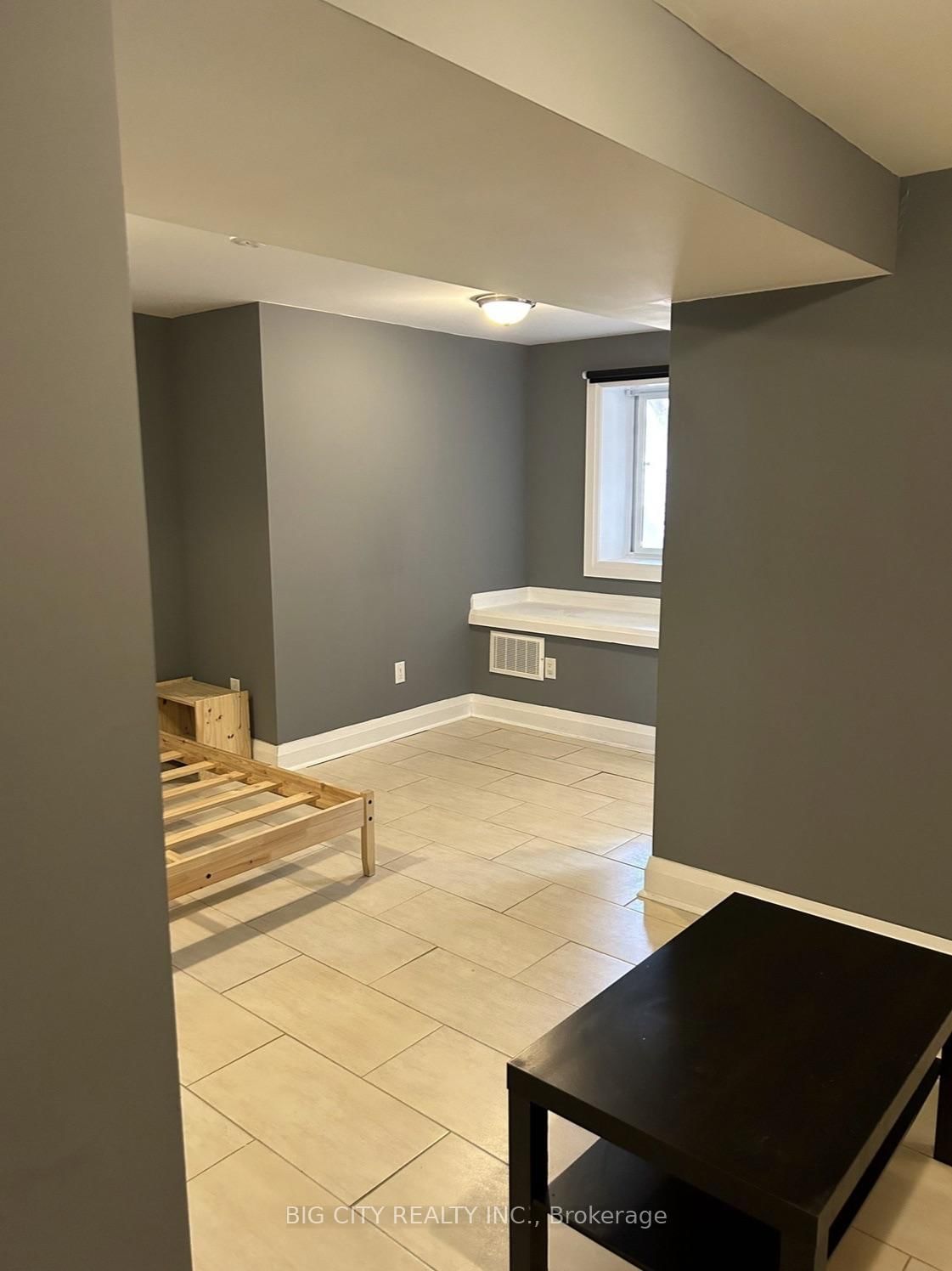 Photo 5 of 107 Brookhaven Drive, Unit Lower