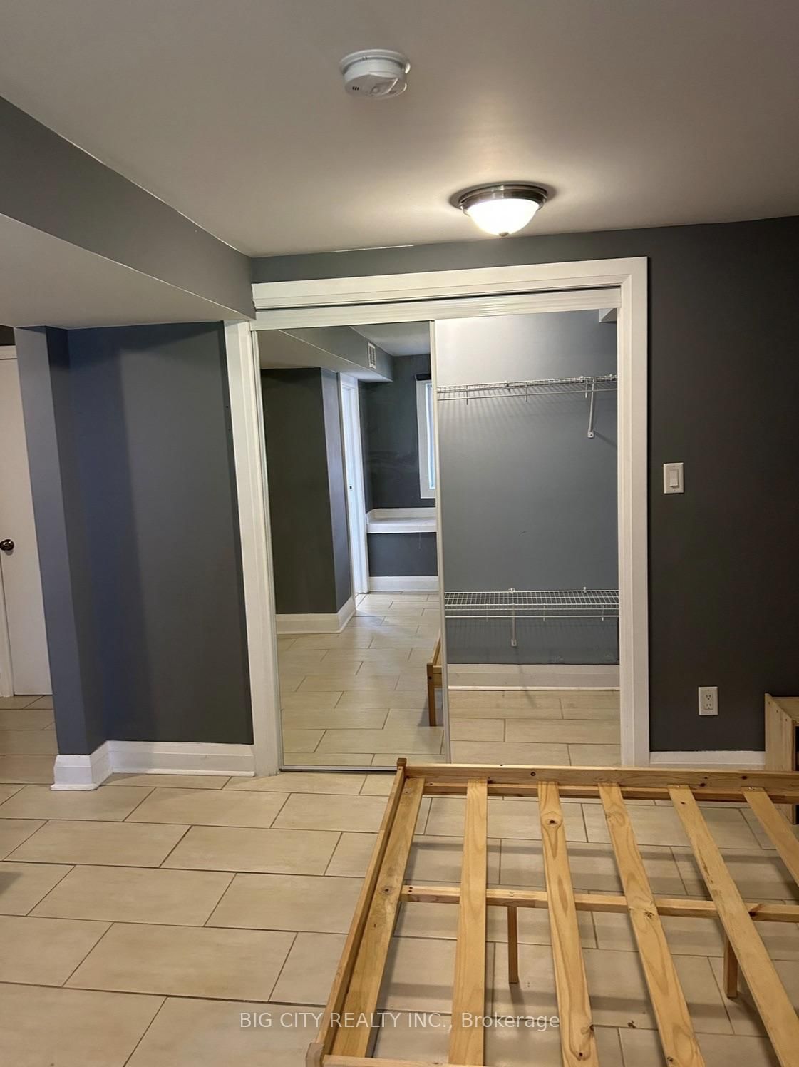 Photo 11 of 107 Brookhaven Drive, Unit Lower