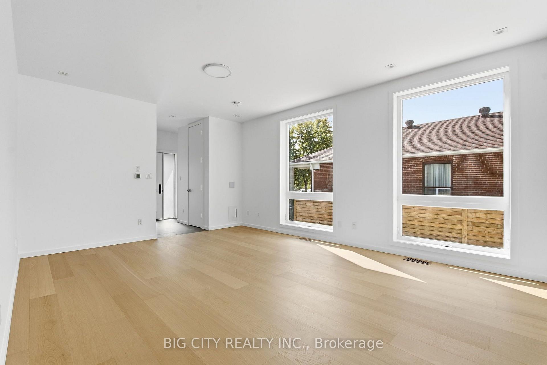 Photo 13 of 276 Lanor Avenue, Unit 2