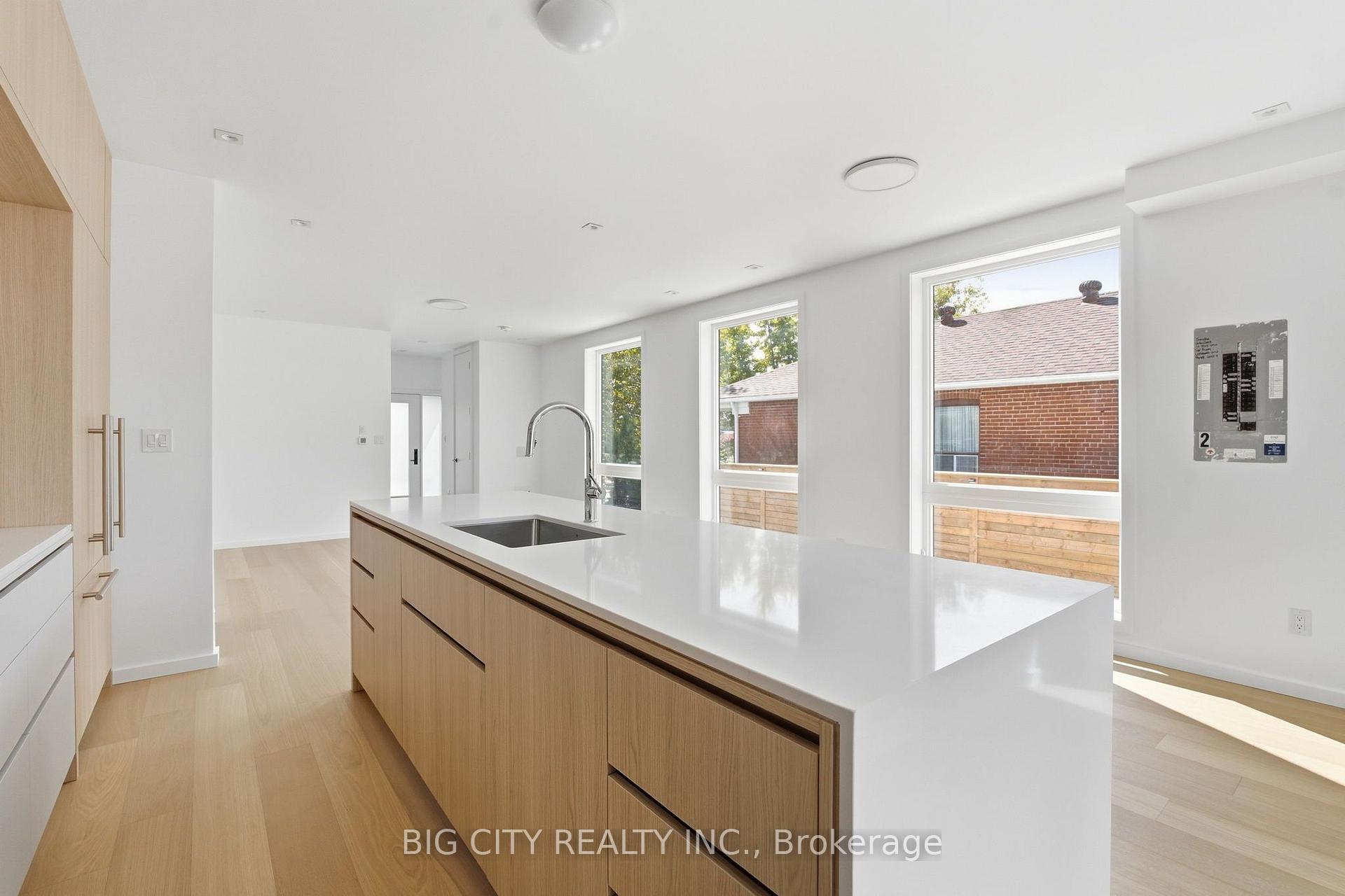 Photo 19 of 276 Lanor Avenue, Unit 2