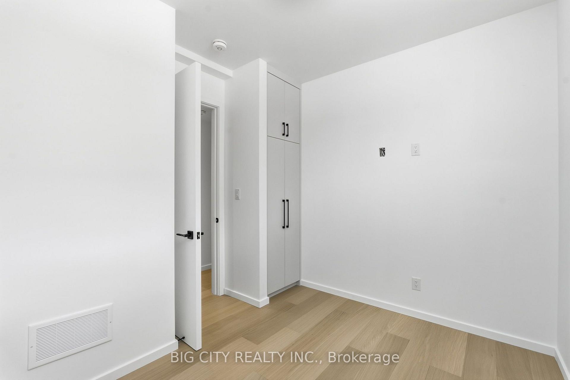Photo 29 of 276 Lanor Avenue, Unit 2