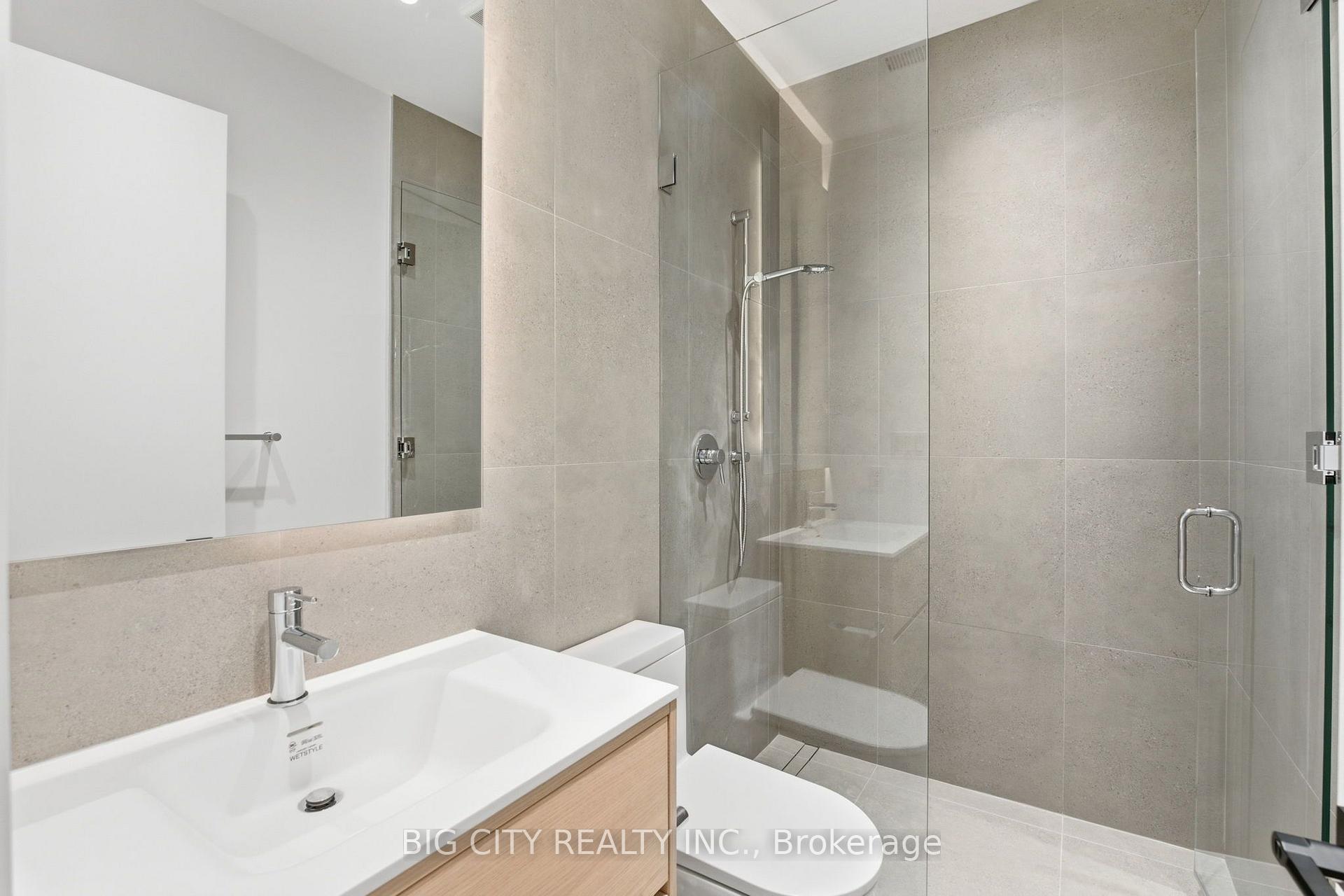 Photo 33 of 276 Lanor Avenue, Unit 2