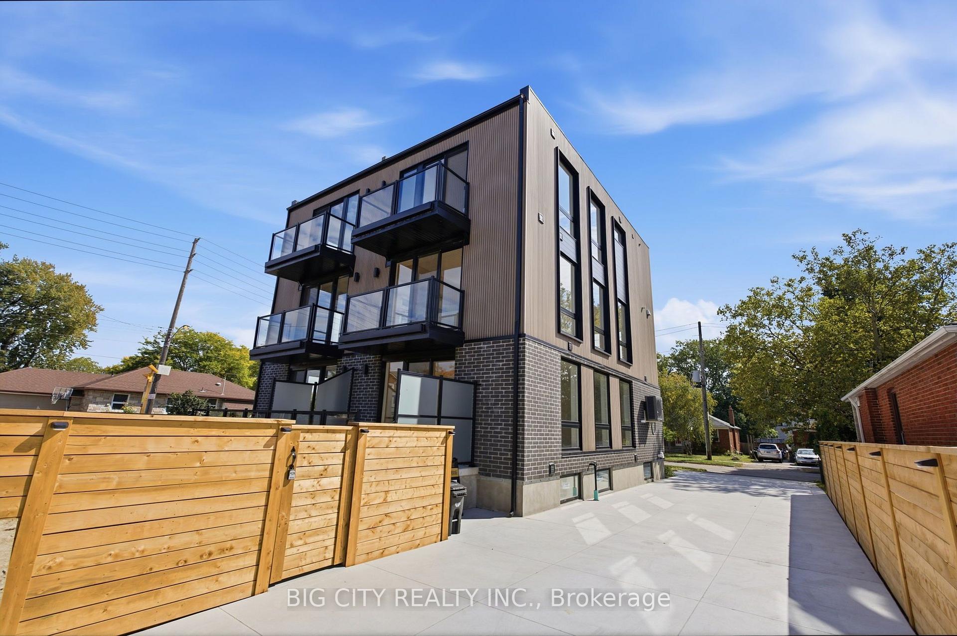 Photo 36 of 276 Lanor Avenue, Unit 2