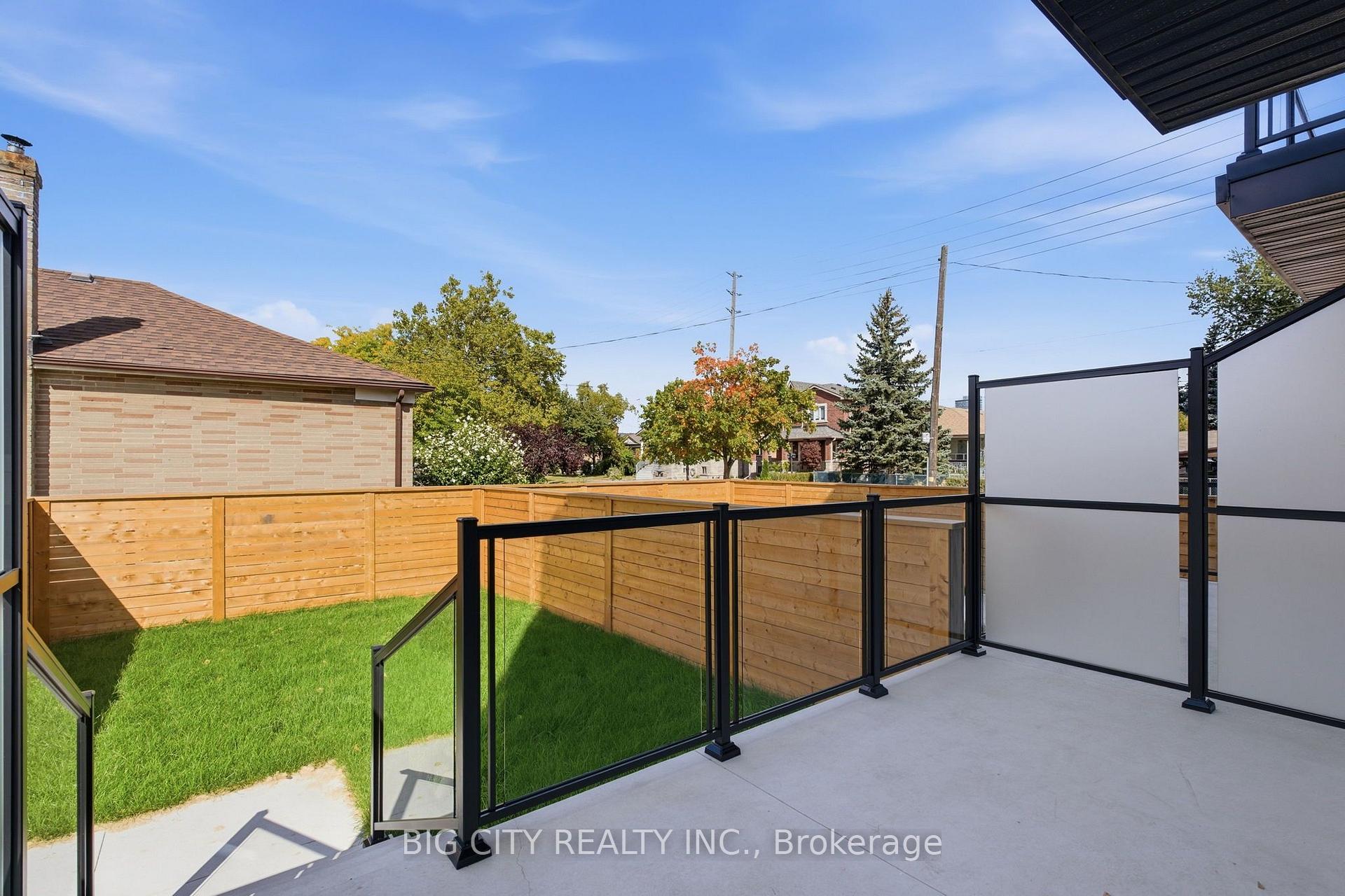 Photo 37 of 276 Lanor Avenue, Unit 2