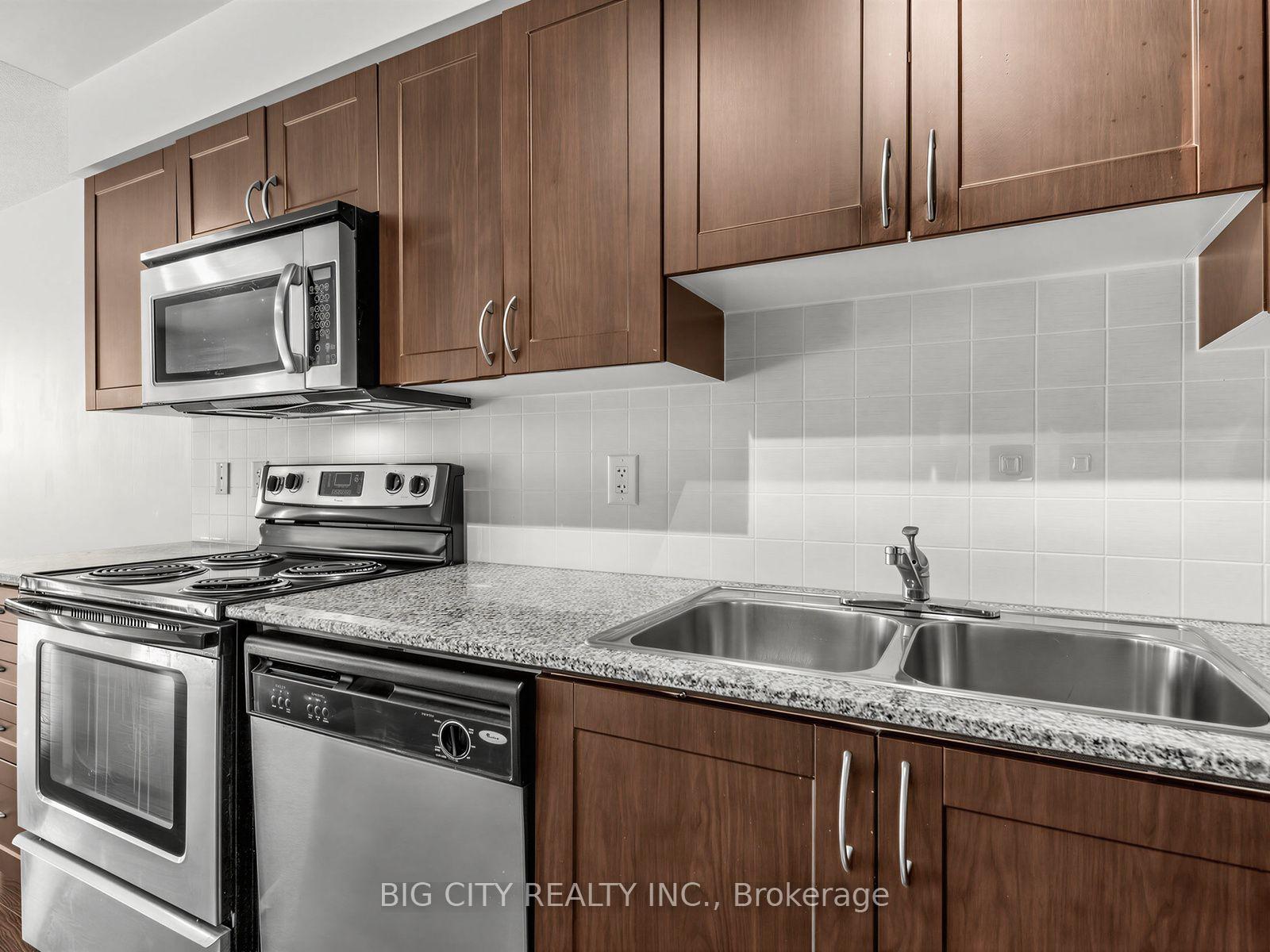 Photo 7 of 1 De Boers Drive, Unit 509
