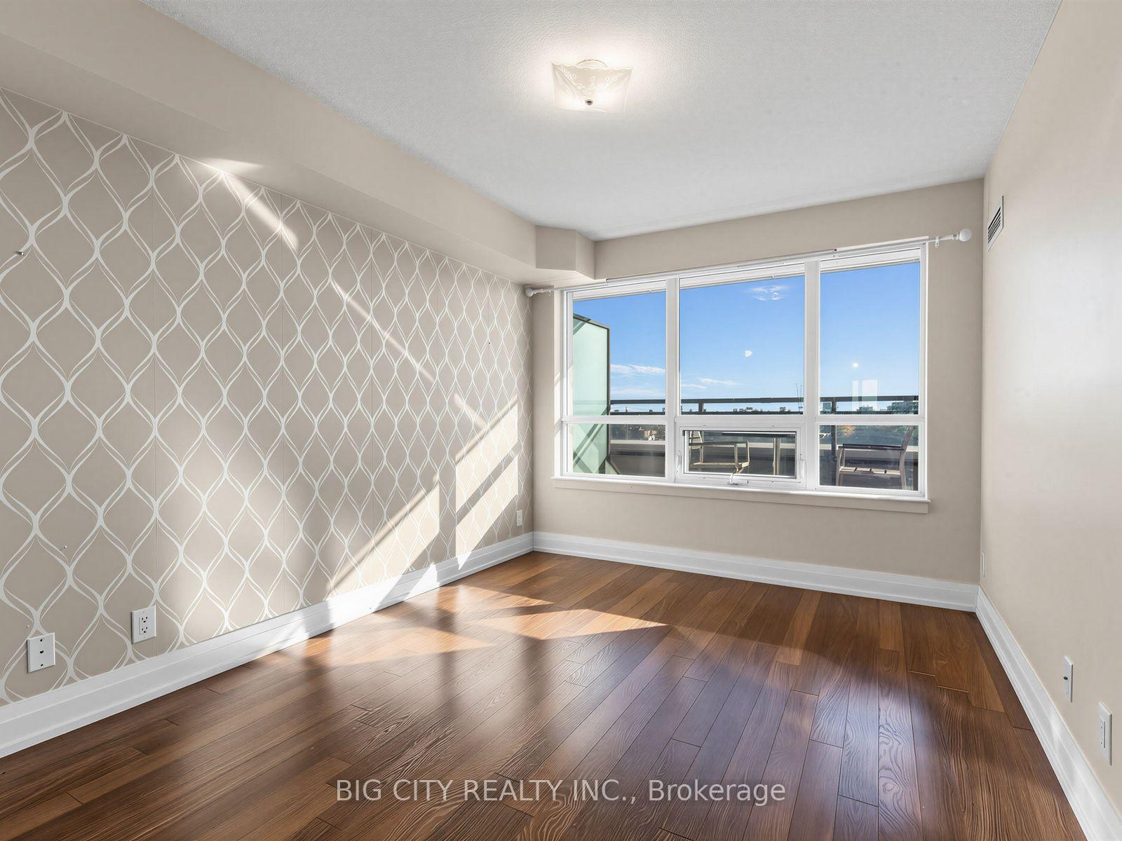 Photo 9 of 1 De Boers Drive, Unit 509