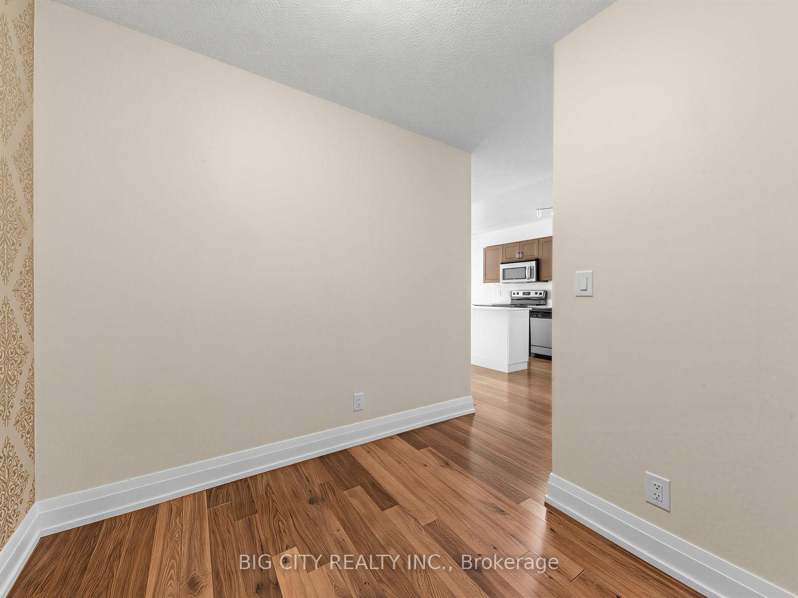 Photo 13 of 1 De Boers Drive, Unit 509