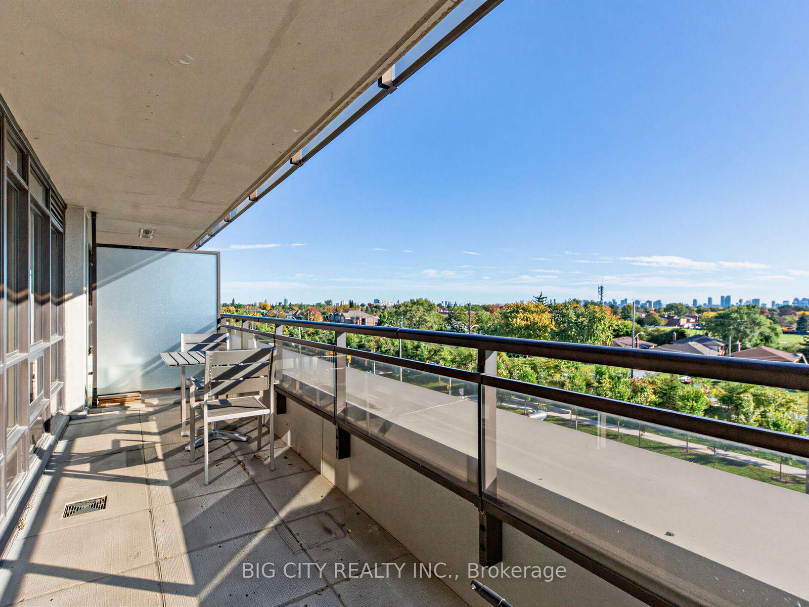 Photo 16 of 1 De Boers Drive, Unit 509
