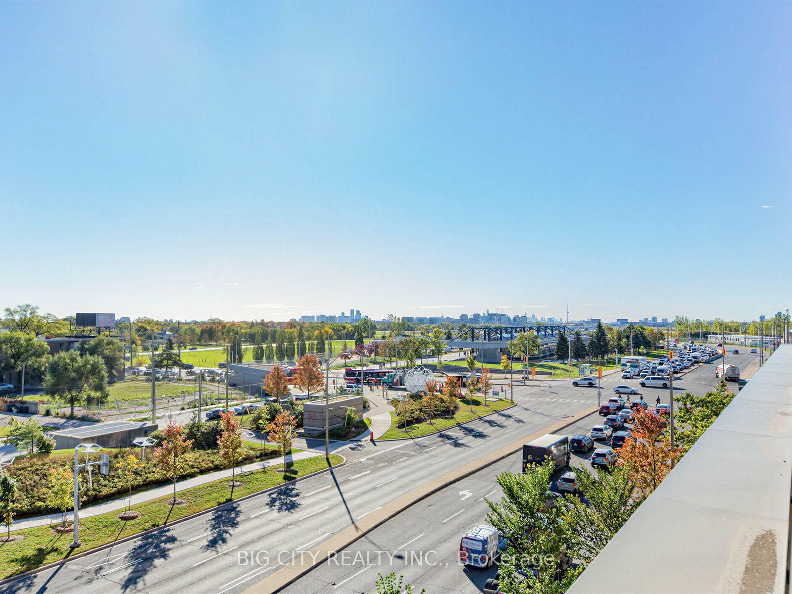 Photo 17 of 1 De Boers Drive, Unit 509