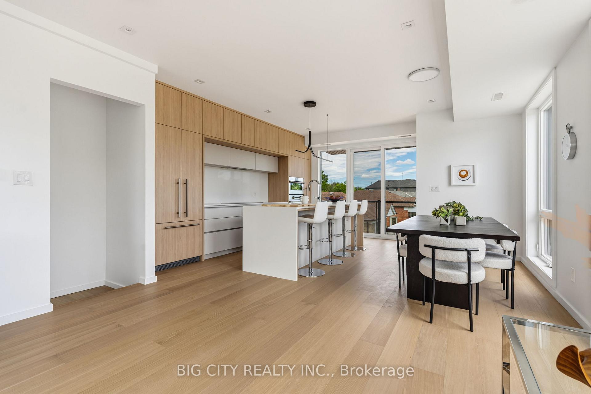 Photo 14 of 276 Lanor Avenue, Unit 3