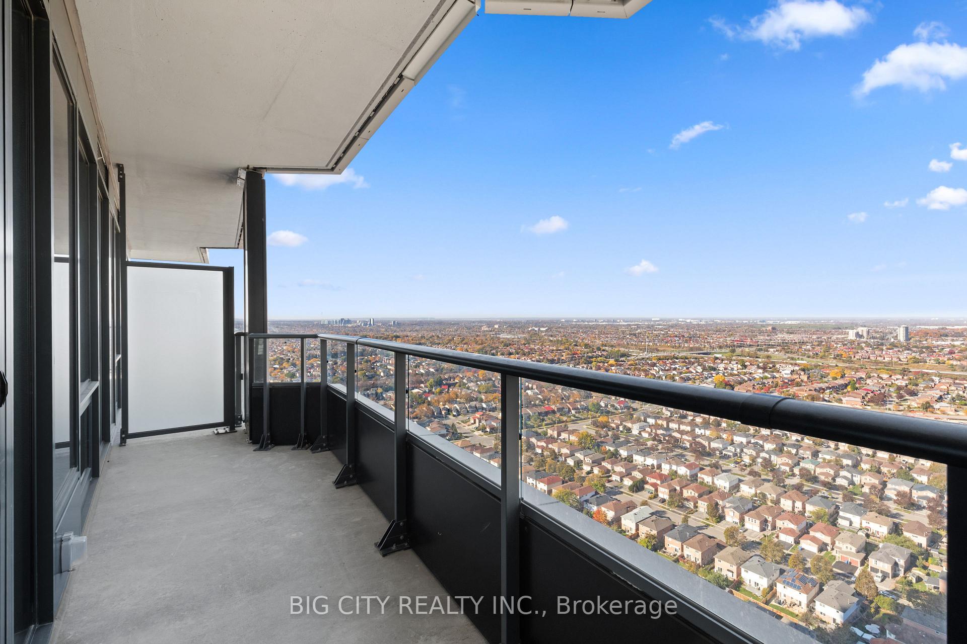 Photo 15 of 448 Burnhamthorpe Road W, Unit 3003