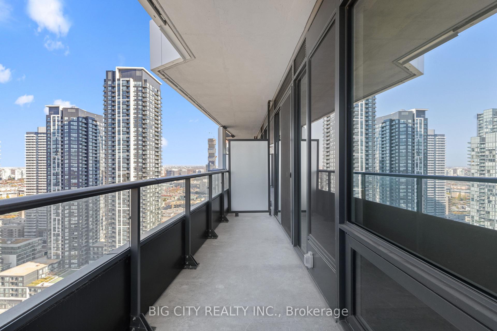 Photo 17 of 448 Burnhamthorpe Road W, Unit 3003