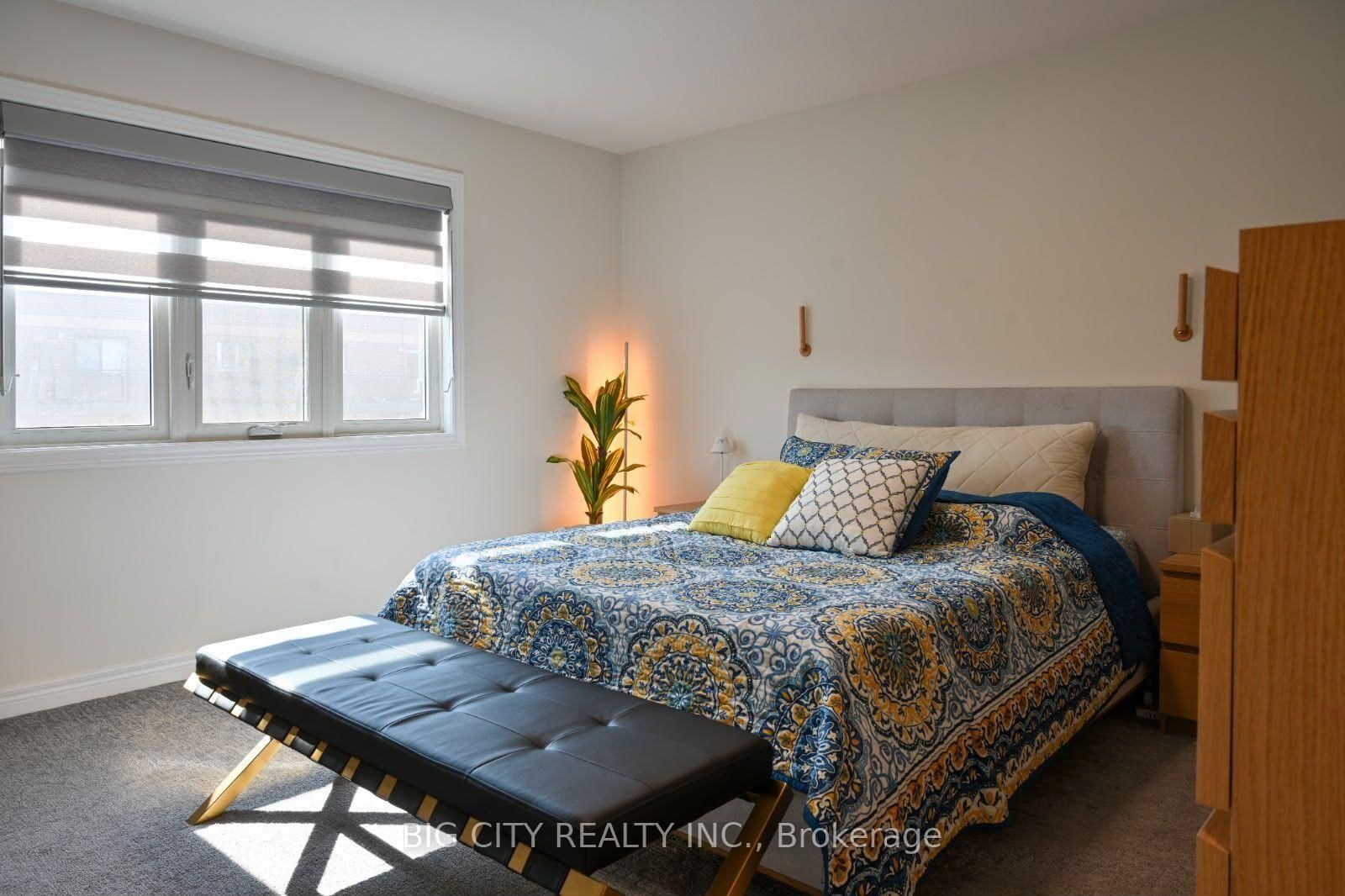Photo 16 of 45 Dorchester Boulevard, Unit 23