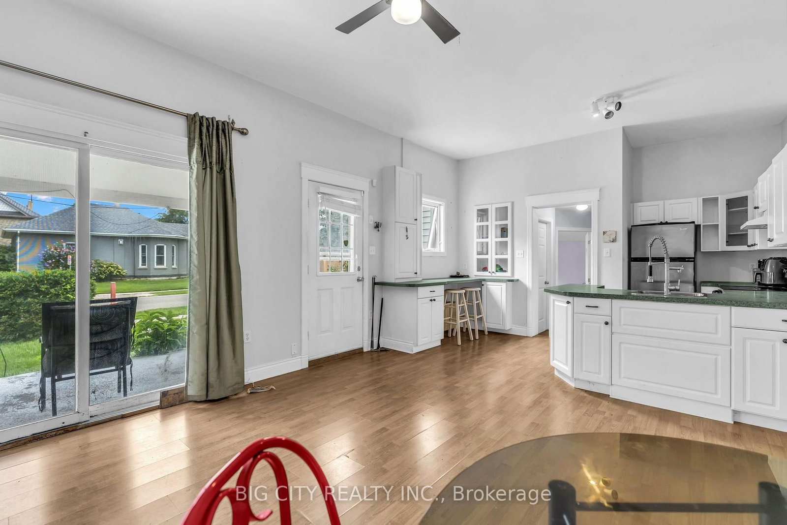 Photo 5 of 16 East Avenue